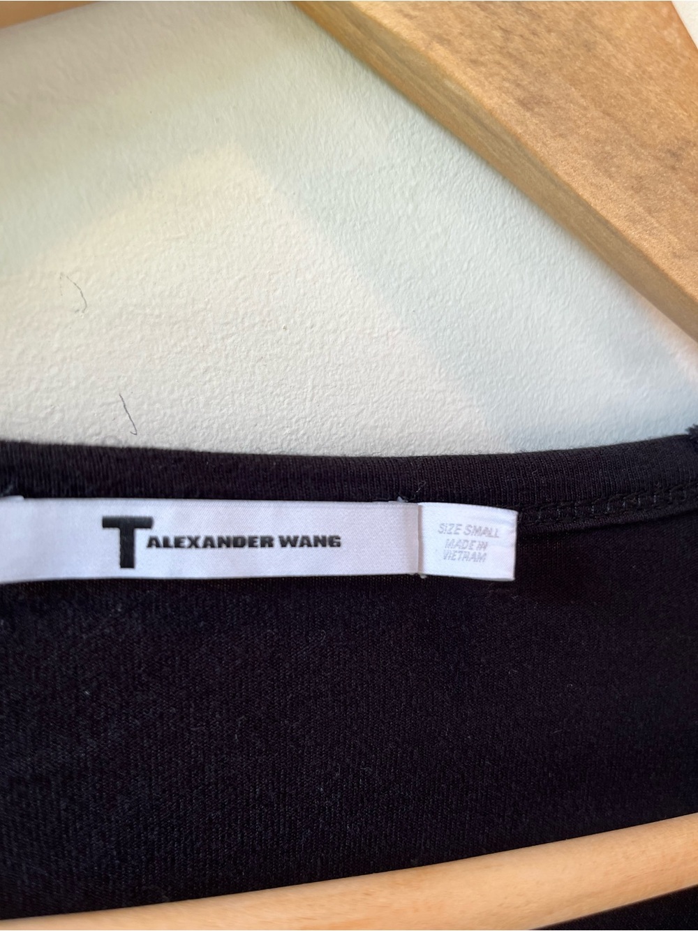 T by Alexander Wang Black Short Sleeve V-Neck Pocket Tee - S - Picture 3 of 6